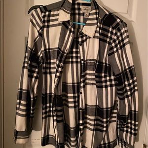 Bass: Black and White Flannel